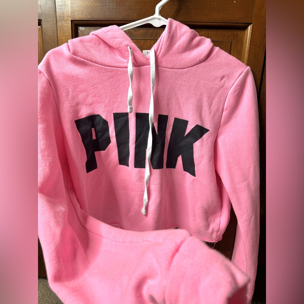 XS PINK hoodie crop top